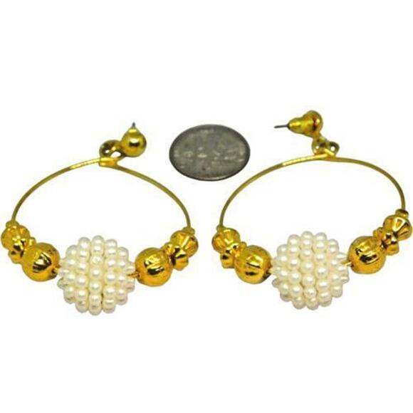 Hoop Earrings Gold Tone Textured White Beads Classic Style Approx. 1.5" Jewelry - Picture 5 of 5